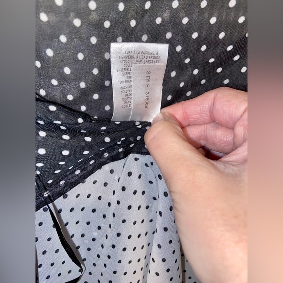 Women’s Collection Michel Studio black & white sheer sleeveless cardigan size 24 - Picture 4 of 6